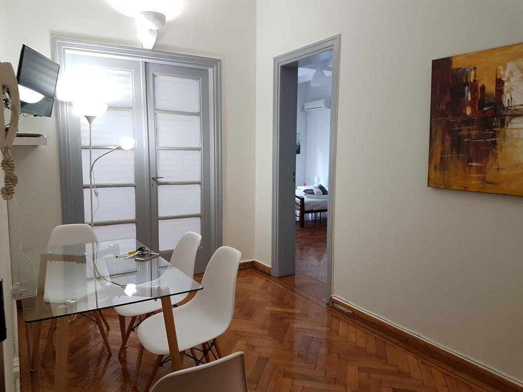 Errathens Pine Red And Taupe - Athens Center Apartment Exterior photo